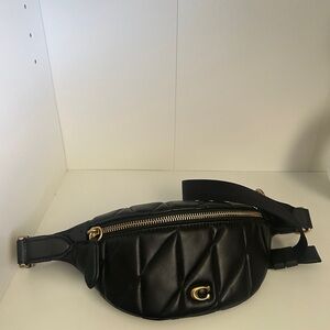 Coach Quilted Essential Belt Bag